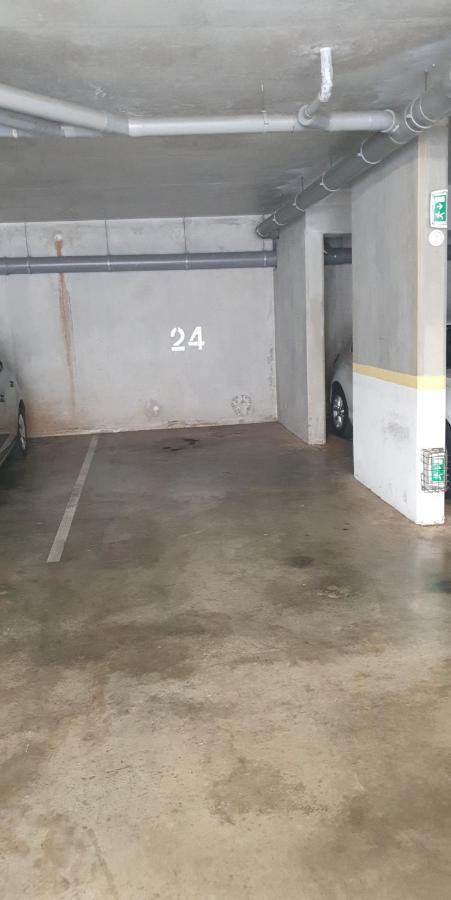 Appartement Cosy Proche De L'Aeroport T R A N S F E R T Sur Demande サン＝ドニ エクステリア 写真