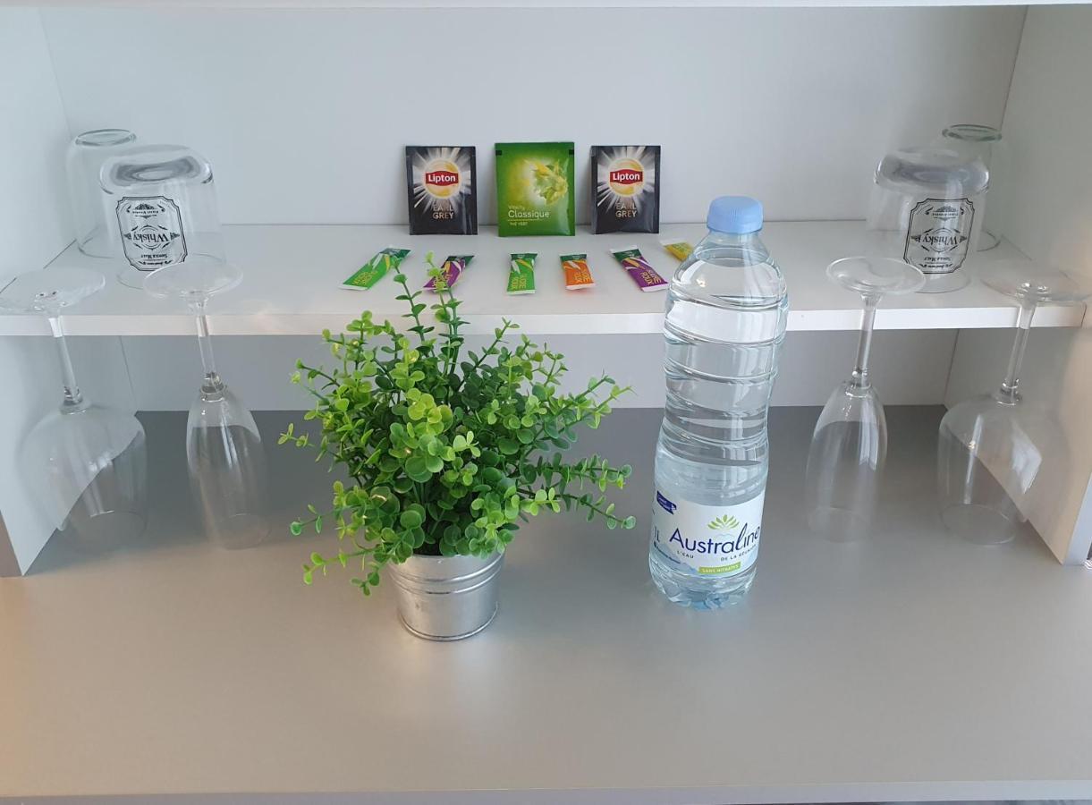 Appartement Cosy Proche De L'Aeroport T R A N S F E R T Sur Demande サン＝ドニ エクステリア 写真