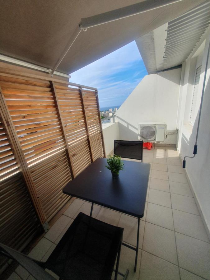 Appartement Cosy Proche De L'Aeroport T R A N S F E R T Sur Demande サン＝ドニ エクステリア 写真